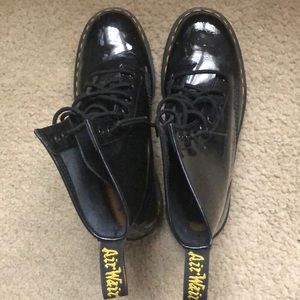 Women’s Dr. Martens patent leather shoes size 11